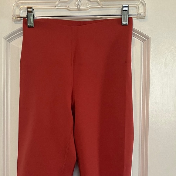 NWT Lululemon Glow Up High Rise Tight Desert Red Size 4 | Hemmed 22.5” Inseam - Picture 8 of 14